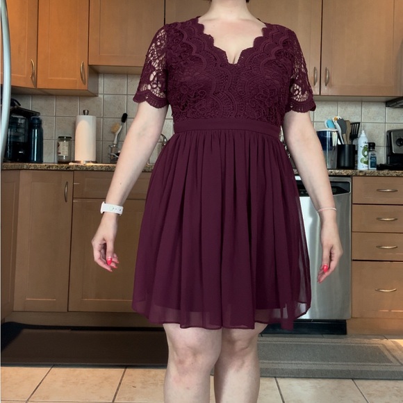 Lulu’s Wine Lace Dress - Picture 2 of 5